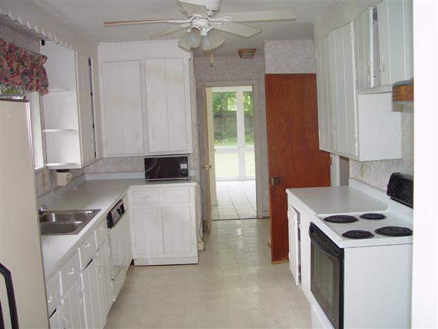 10 Rockmont Road Greenville, SC 29615 - Photo 4 of 5 Gallery Image 4