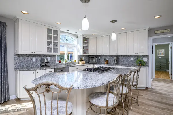 $1,200,000 | 29 Terence Drive, Manalapan, NJ 07726