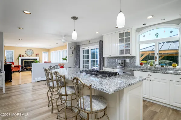 $1,200,000 | 29 Terence Drive, Manalapan, NJ 07726