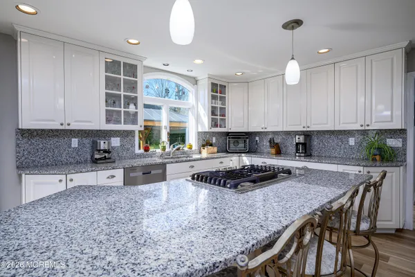 $1,200,000 | 29 Terence Drive, Manalapan, NJ 07726