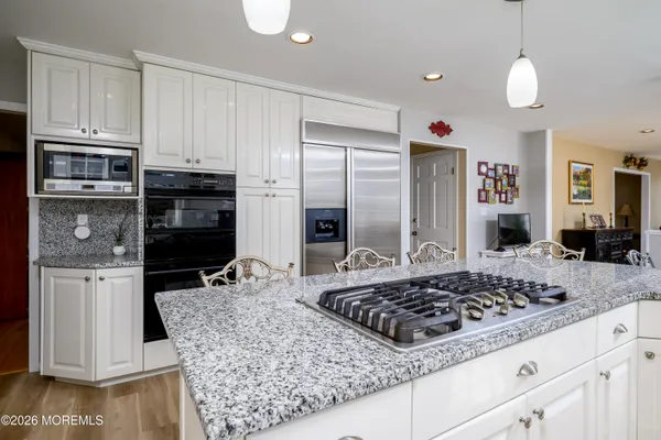 $1,200,000 | 29 Terence Drive, Manalapan, NJ 07726