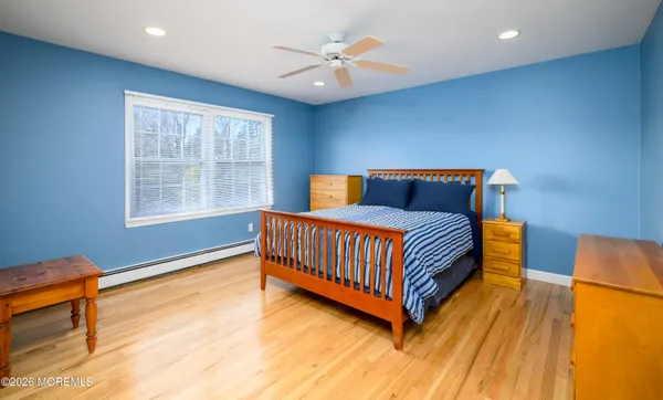 $1,200,000 | 29 Terence Drive, Manalapan, NJ 07726