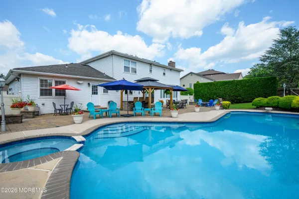 $1,200,000 | 29 Terence Drive, Manalapan, NJ 07726