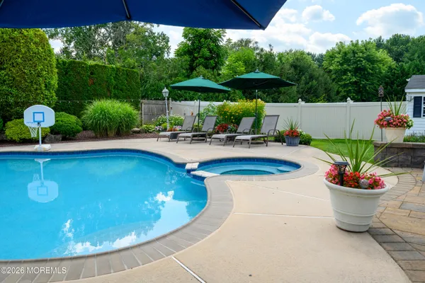 $1,200,000 | 29 Terence Drive, Manalapan, NJ 07726