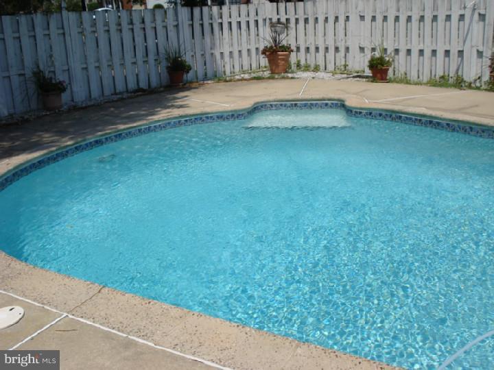 619 Parry Road Cinnaminson, NJ 08077 - Photo 14 of 15 Gallery Image 14
