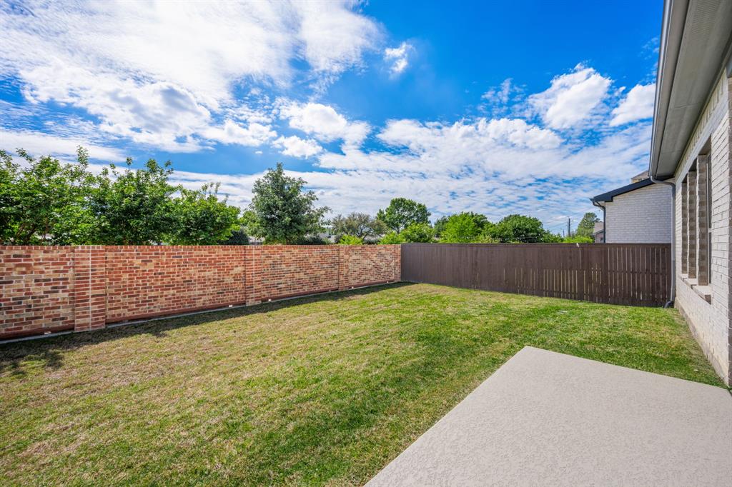5621 Evans Road The Colony, TX 75056 - Photo 23 of 25