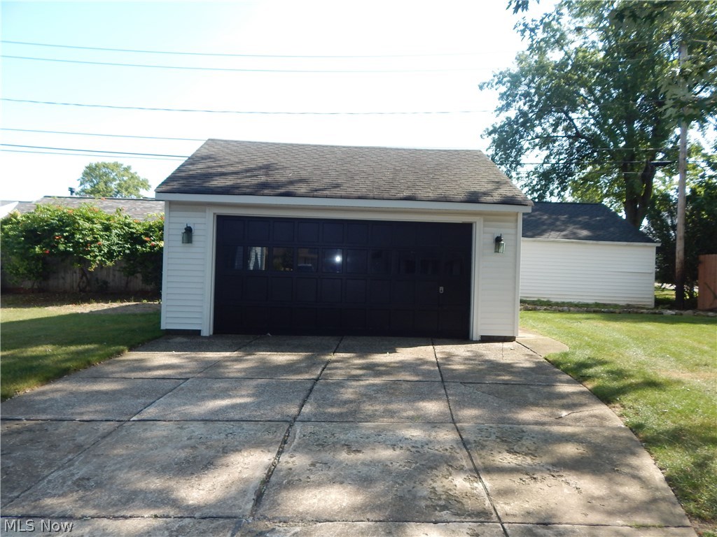 16492 Webster Road Cleveland, OH 44130 - Photo 22 of 23 Gallery Image 22