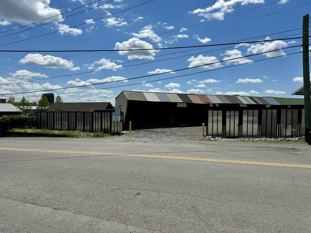 a view of outdoor space