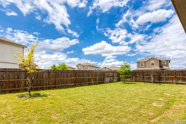 $294,950 | 4007 Bay Leaf Loop, Von Ormy, TX 78073