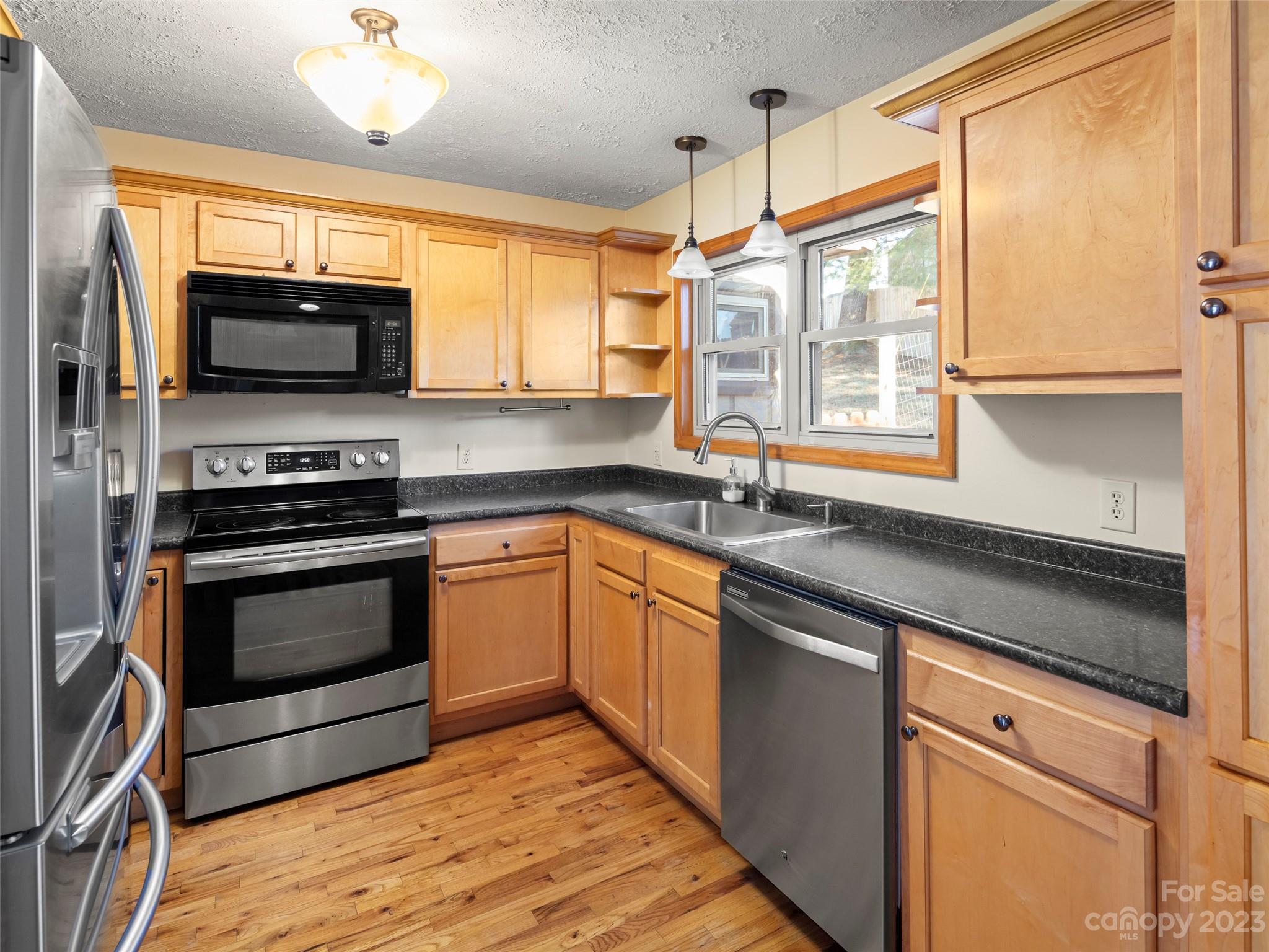 38 Rutledge Road Fletcher, NC 28732 - Photo 11 of 34 Gallery Image 11