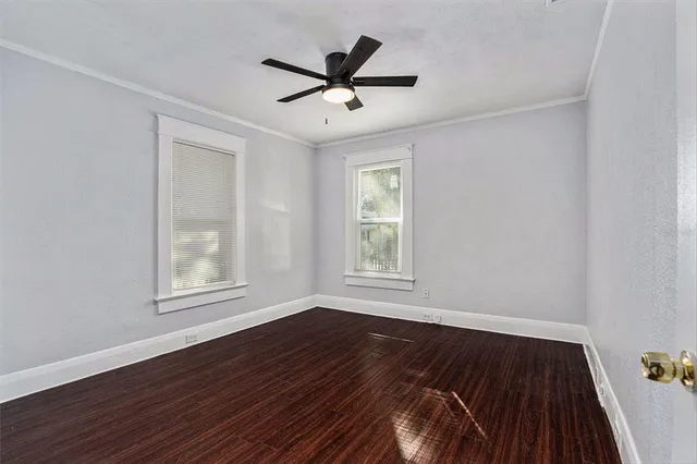 $2,400 | 1014 East Emma Street, Tampa, FL 33603