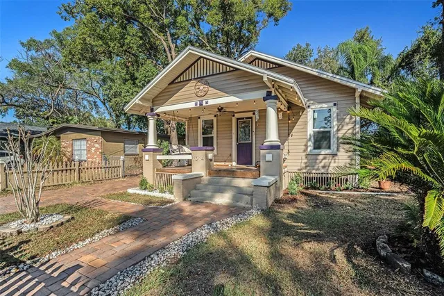 $2,400 | 1014 East Emma Street, Tampa, FL 33603