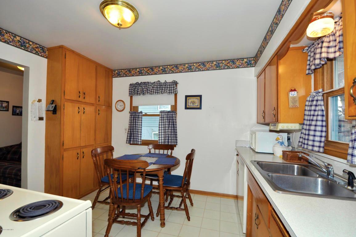 2529 15th Avenue Northwest Rochester, MN 55901 - Photo 5 of 18
