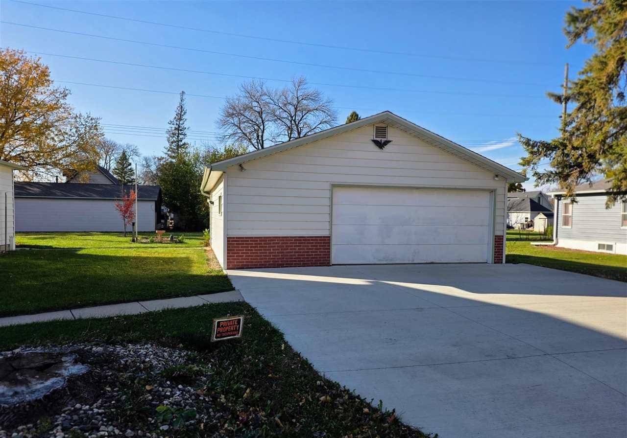 421 South Murphy Street Lake Crystal, MN 56055 - Photo 39 of 39