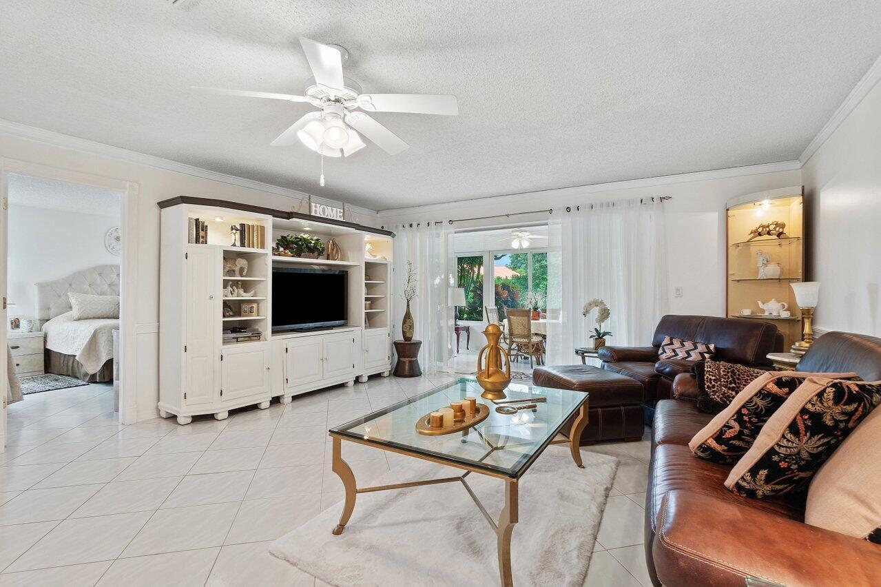5010 Privet Place, Unit 101 Delray Beach, FL 33484 - Photo 9 of 29 010-5010PrivetPlace-DelrayBeach-FL-33484