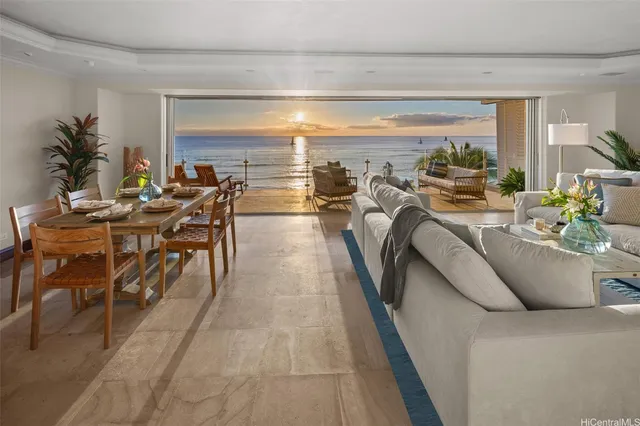 $5,495,000 | 3019 Kalakaua Avenue, Unit 6, Honolulu, HI 96815