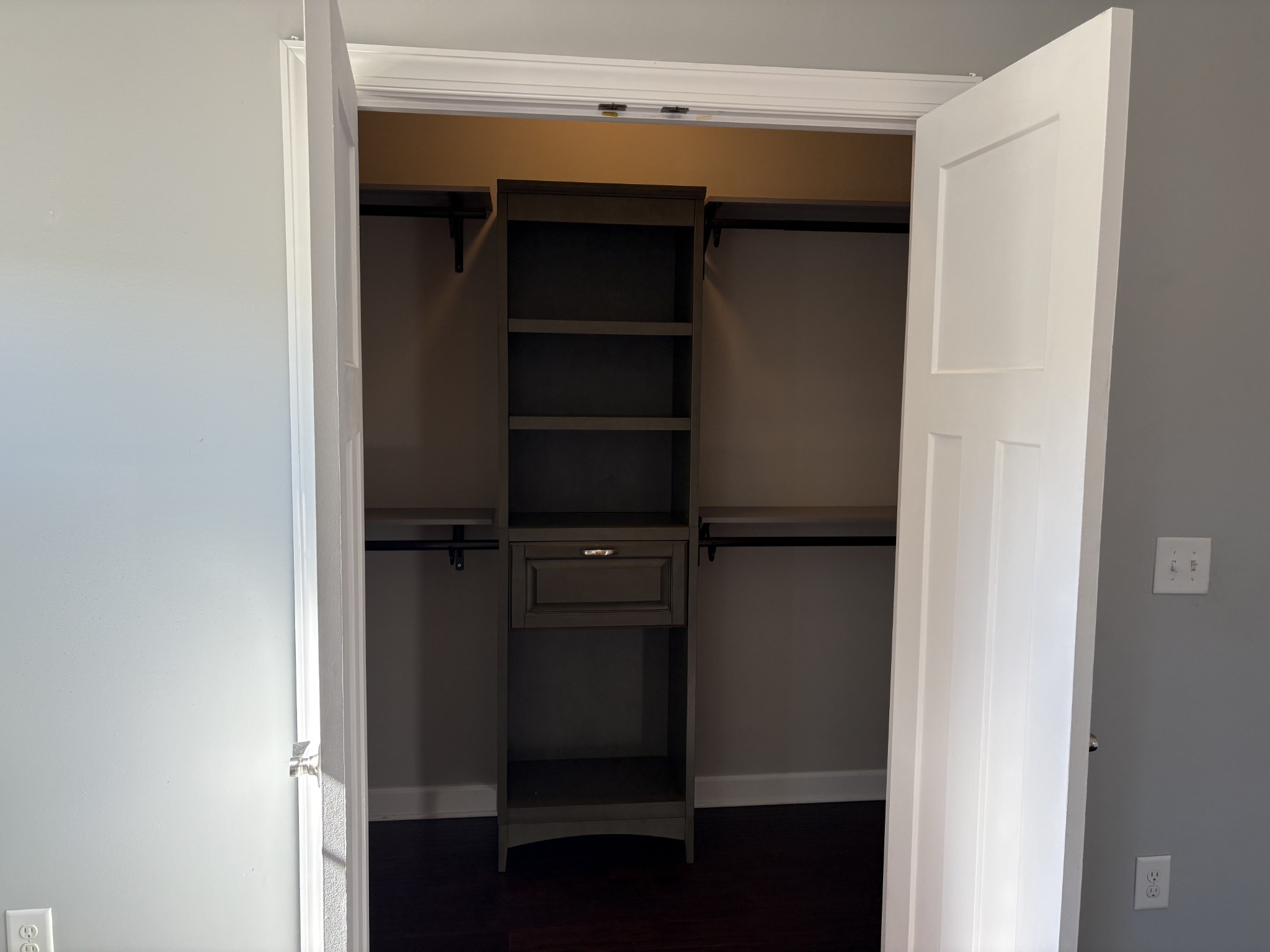 1073 Golf View Way Spring Hill, TN 37174 - Photo 7 of 12 a view of closet