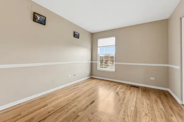 $474,900 | 138 Emerald Drive, Streamwood, IL 60107