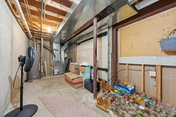 $474,900 | 138 Emerald Drive, Streamwood, IL 60107