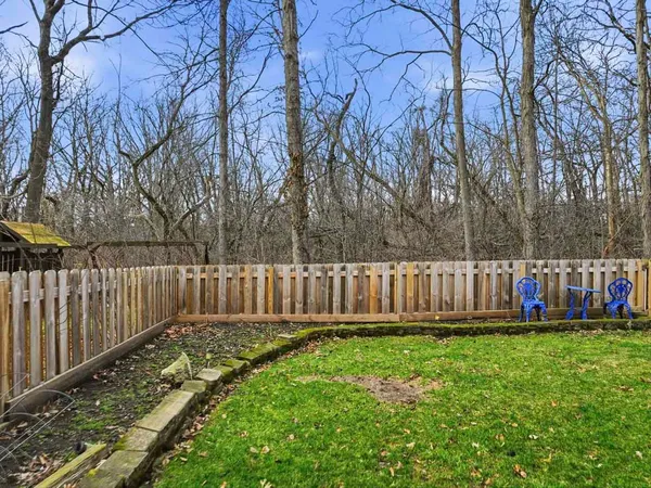$474,900 | 138 Emerald Drive, Streamwood, IL 60107