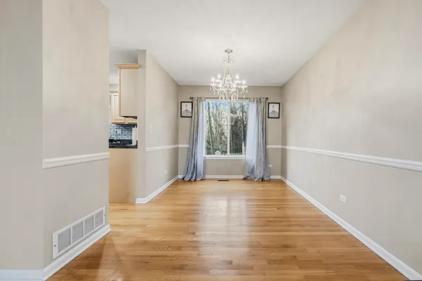 $474,900 | 138 Emerald Drive, Streamwood, IL 60107