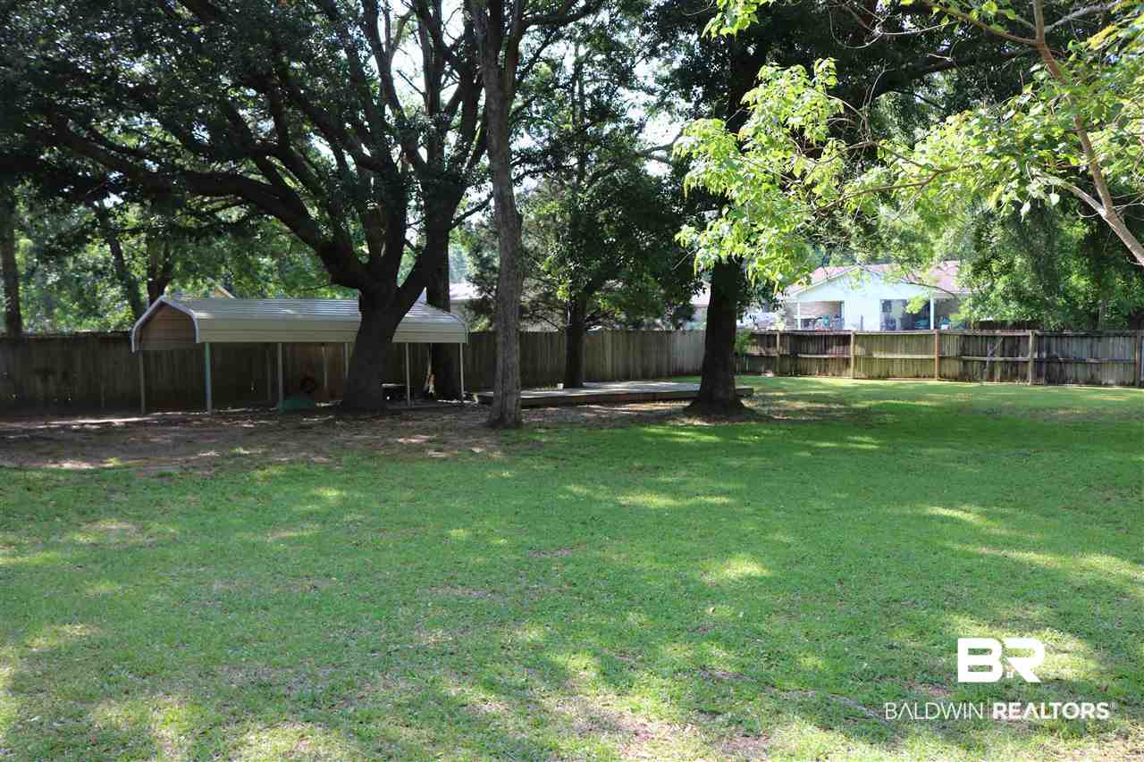 512 Carolyn Avenue Foley, AL 36535 - Photo 27 of 32