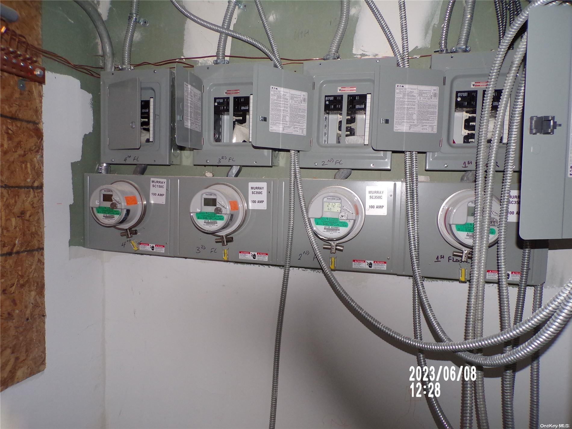 695 Monroe Street Brooklyn, NY 11221 - Photo 23 of 23 a picture of a room with furniture and wooden floor