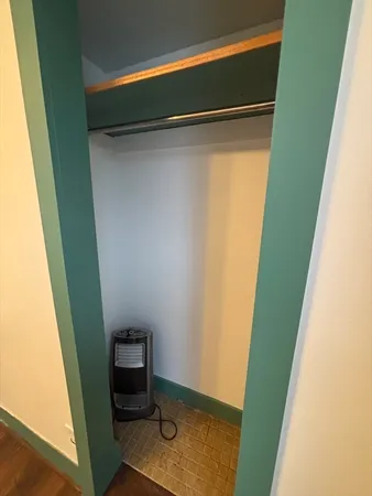 $3,700 | 210 Lexington Street, Unit 3, Boston, MA 02128