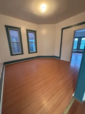 $3,700 | 210 Lexington Street, Unit 3, Boston, MA 02128