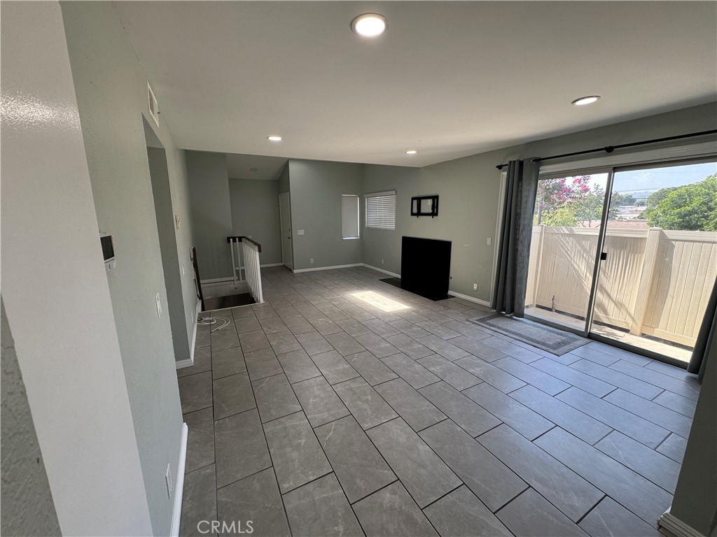 810 West Lambert Road La Habra, CA 90631 - Photo 6 of 31