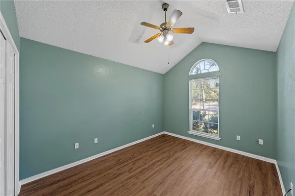 $296,000 | 312 Hedrick Drive, Hewitt, TX 76643