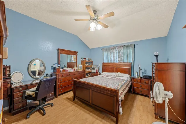 $296,000 | 312 Hedrick Drive, Hewitt, TX 76643