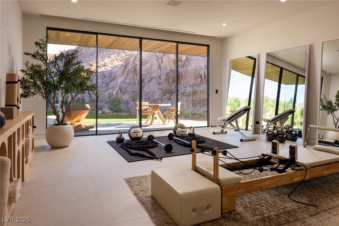 11 Chisel Crest Court Henderson, NV 89012 - Photo 10 of 30