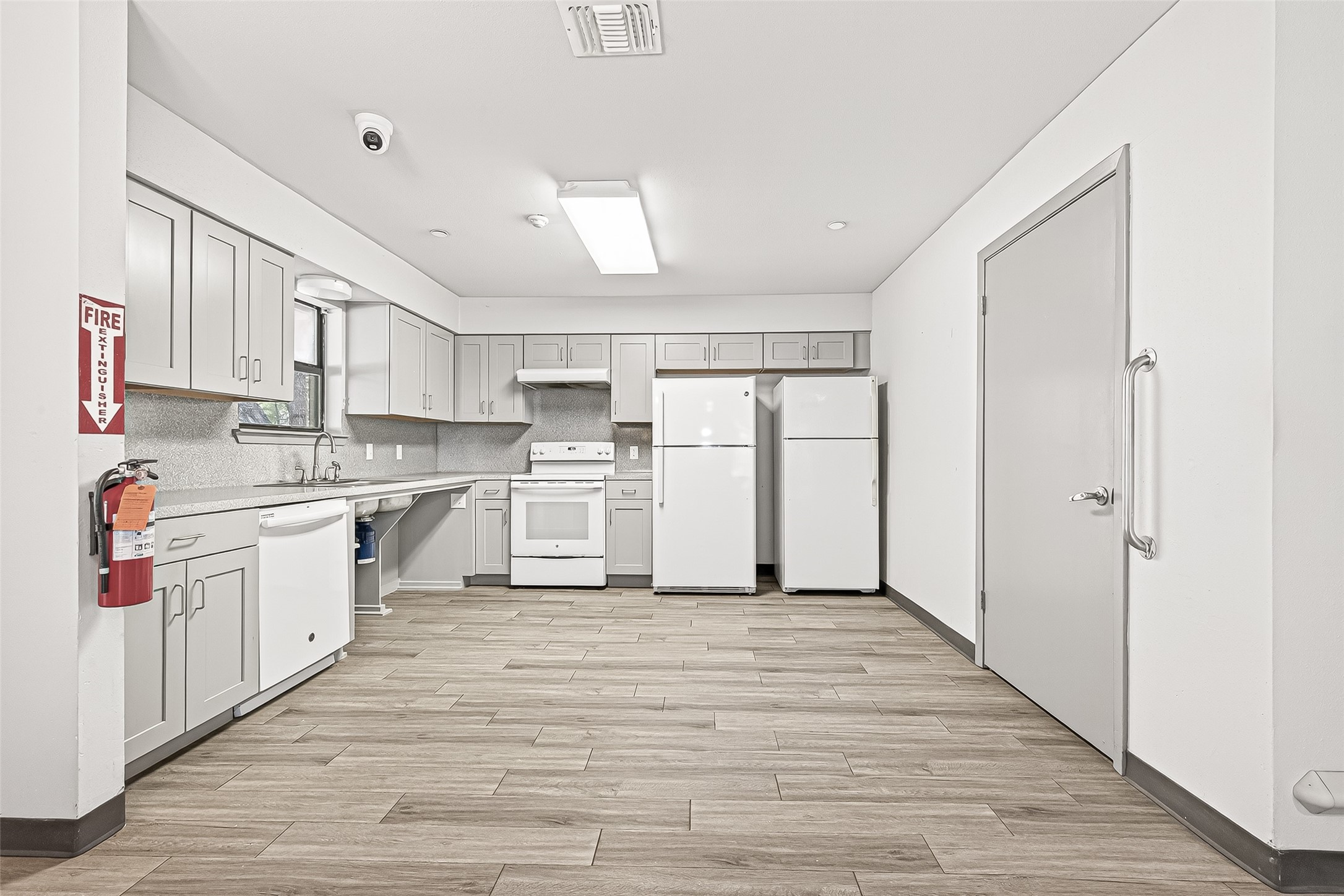 2808 Chupik Street Rosenberg, TX 77471 - Photo 9 of 38