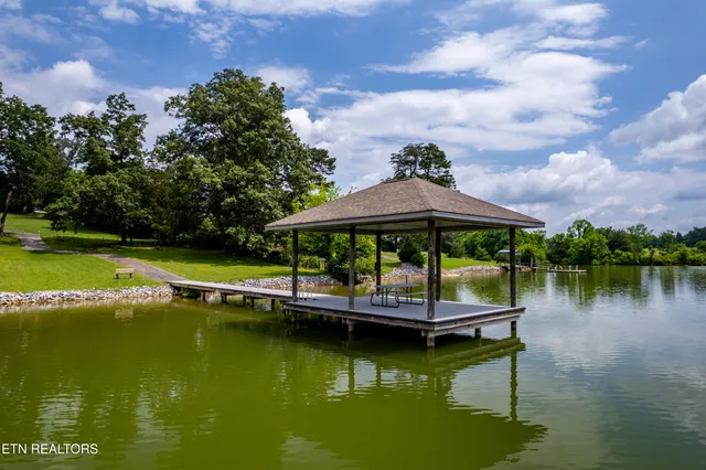 $749,900 | 7791 Morganton Road, Greenback, TN 37742