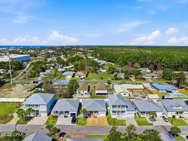 $2,500 | 415 Paradise Boulevard, Panama City Beach, FL 32413