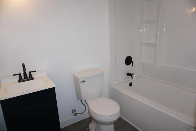 $174,900 | 608 Jefferson Avenue, Evansville, IN 47713