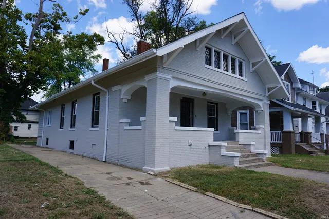 $174,900 | 608 Jefferson Avenue, Evansville, IN 47713