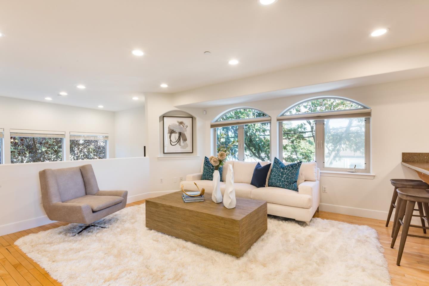 953 South Wolfe Road Sunnyvale, CA 94086 - Photo 4 of 16 Gallery Image 4