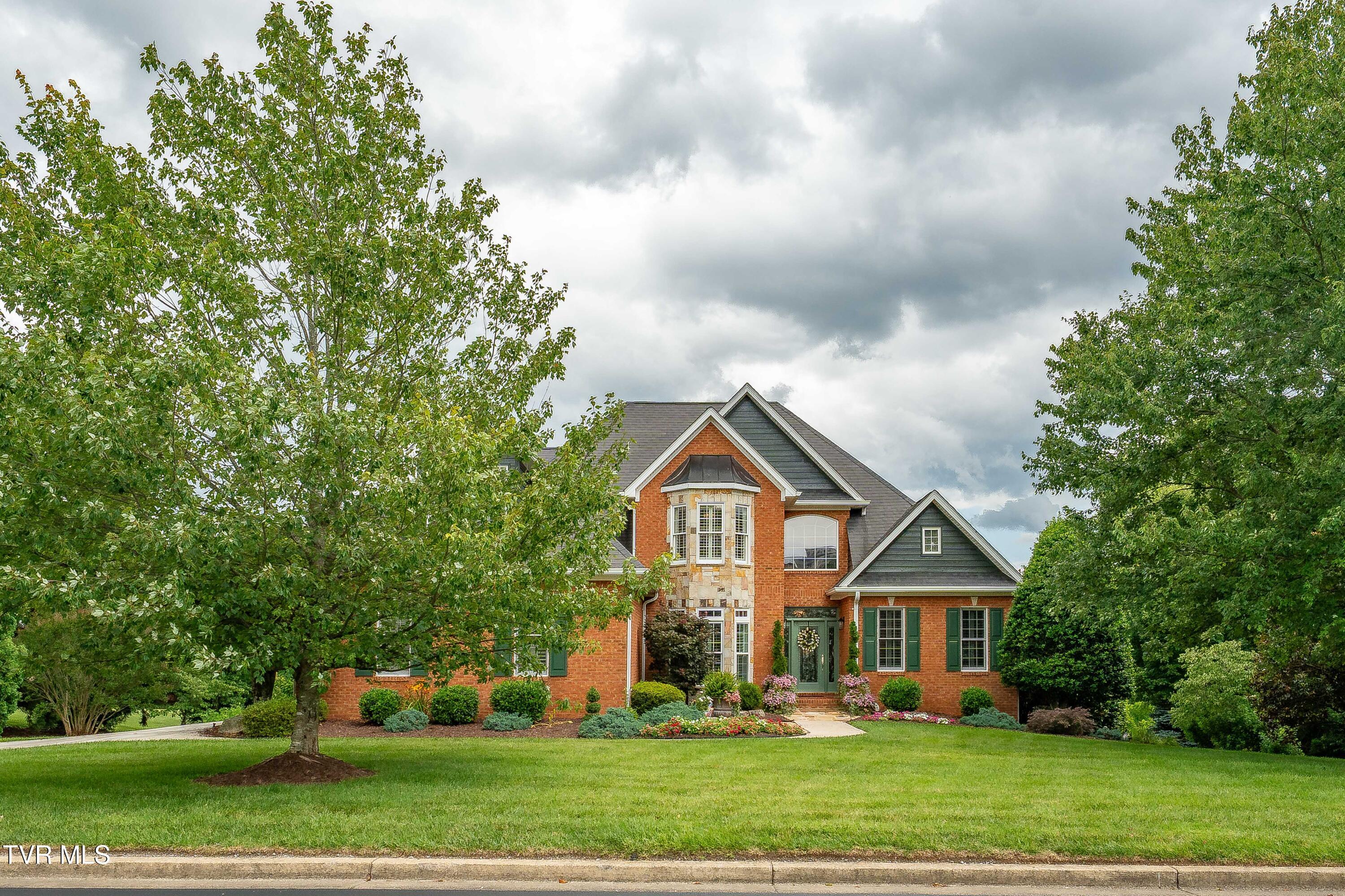 134 Magnolia Ridge Drive Jonesborough, TN 37659 - Photo 2 of 96 134 magnolia ridge dr (4 of 96)