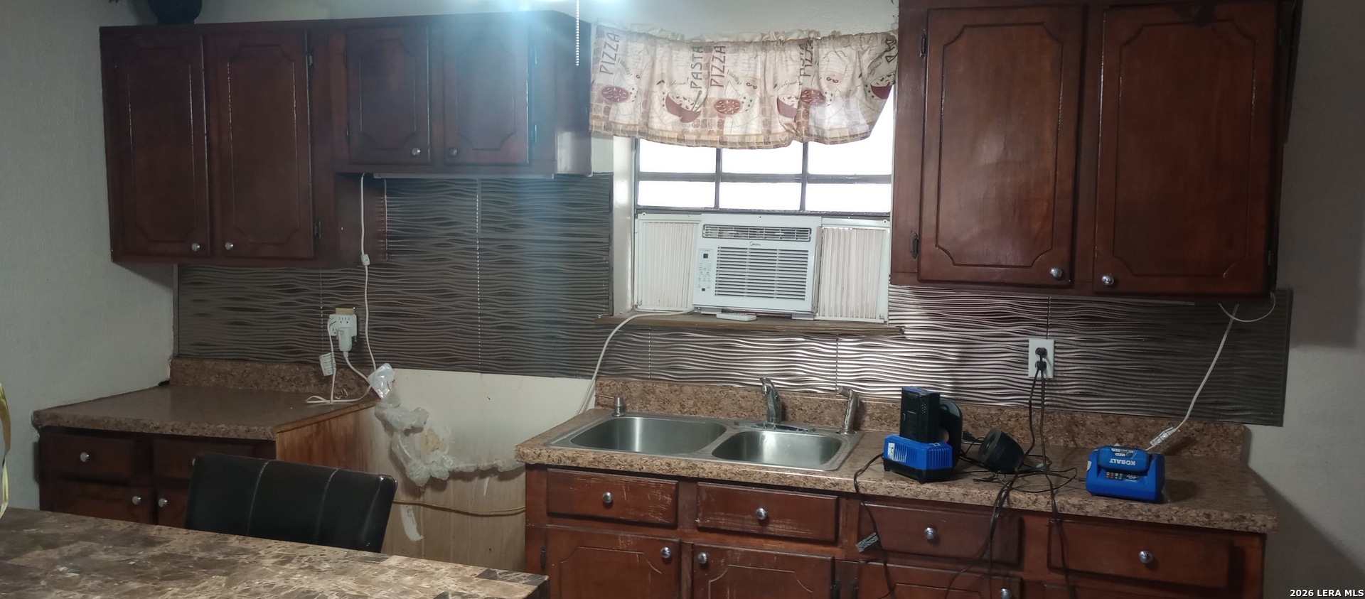 3294 Fresno Loop Eagle Pass, TX 78852 - Photo 9 of 11