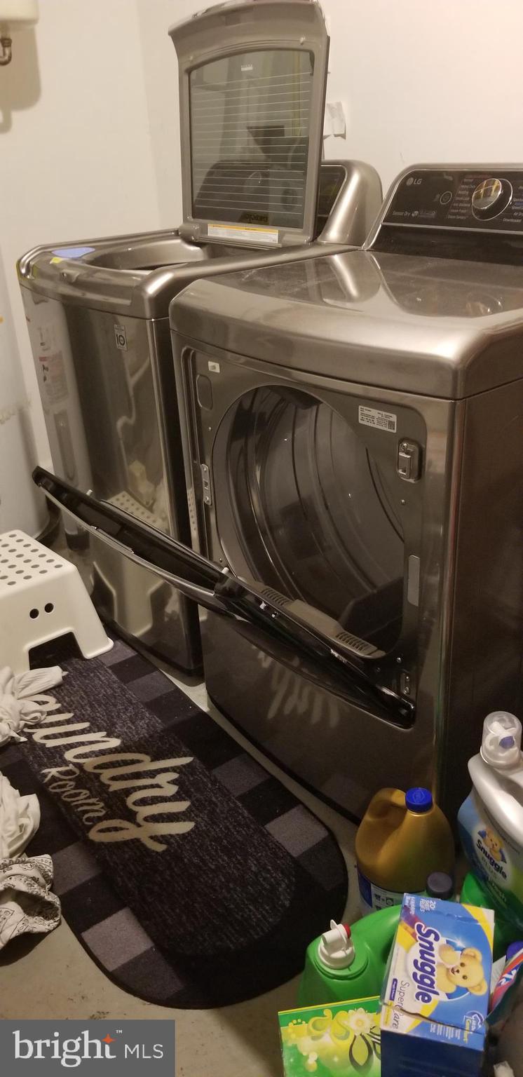 4333 Torque Street Capitol Heights, MD 20743 - Photo 32 of 38 Pull down dryer door