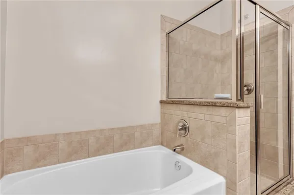 $3,500 | 870 Inman Vlg Parkway Northeast, Unit 532, Atlanta, GA 30307