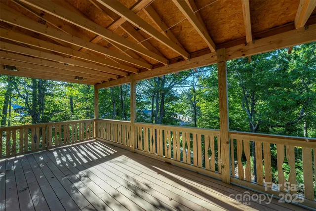 $565,500 | 105 Bartram Way, Black Mountain, NC 28711