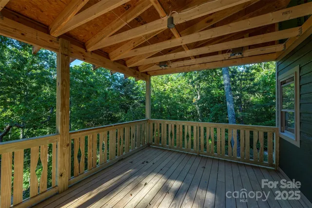 $565,500 | 105 Bartram Way, Black Mountain, NC 28711