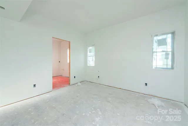 $565,500 | 105 Bartram Way, Black Mountain, NC 28711