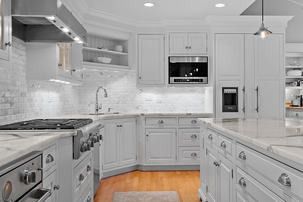 16 Cedar Road Andover, MA 01810 - Photo 20 of 42