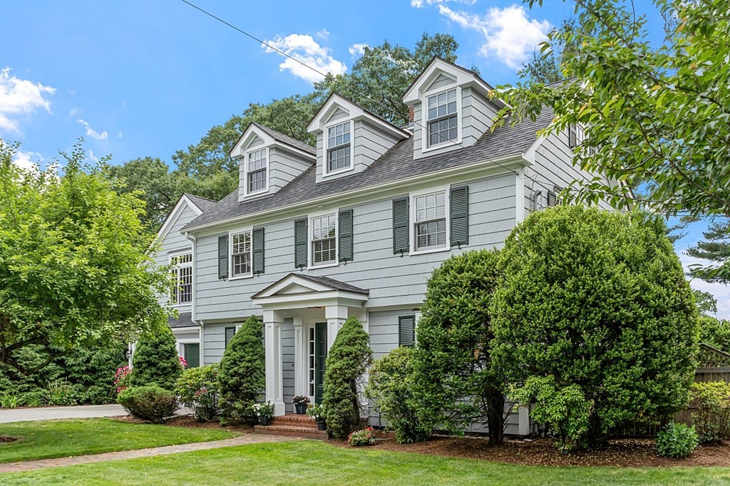 16 Cedar Road Andover, MA 01810 - Photo 2 of 42