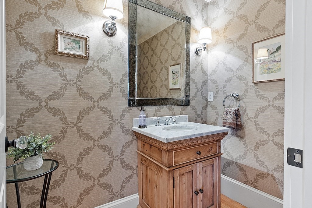 16 Cedar Road Andover, MA 01810 - Photo 22 of 42