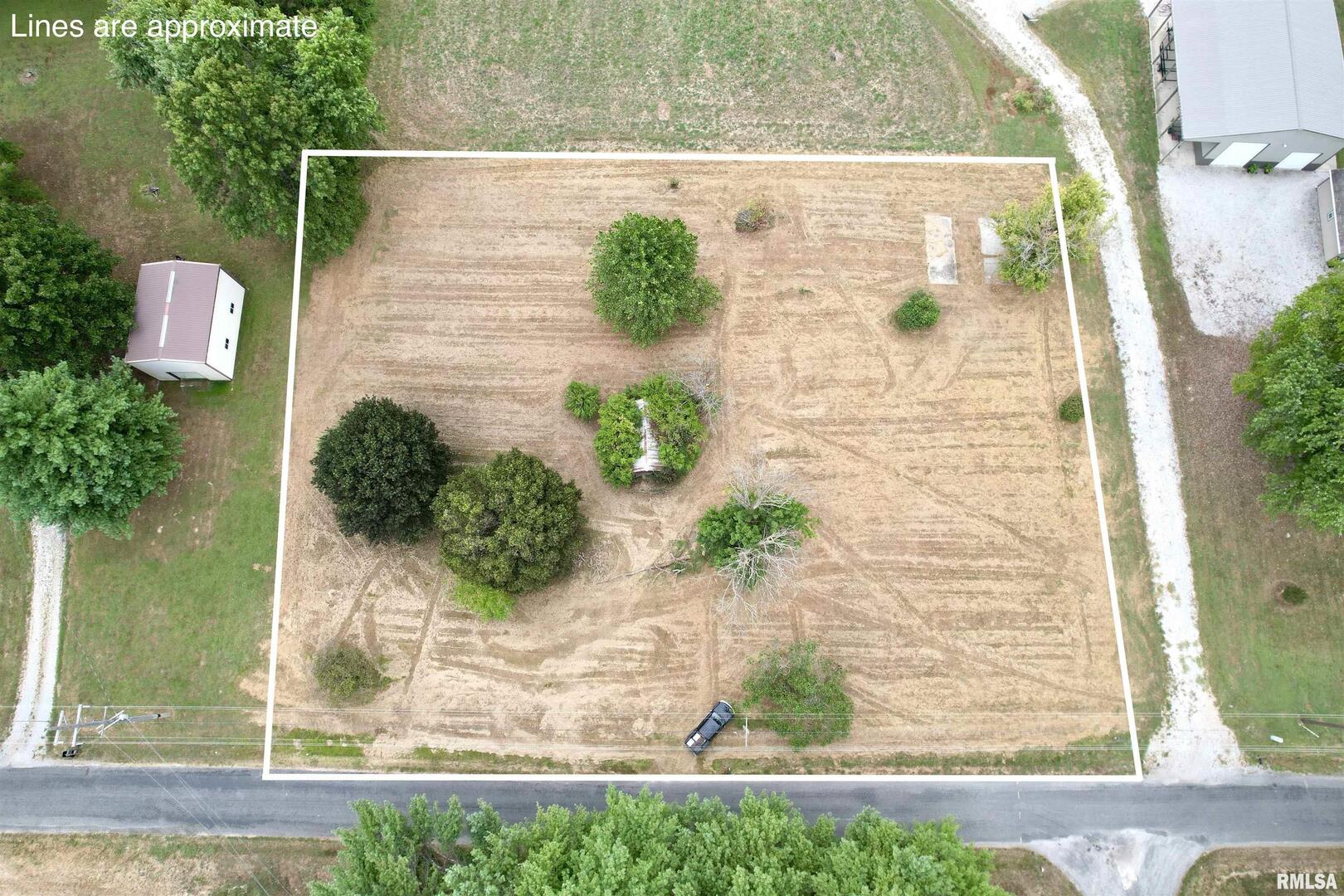 4308 Church Road Salem, IL 62881 - Photo 1 of 11